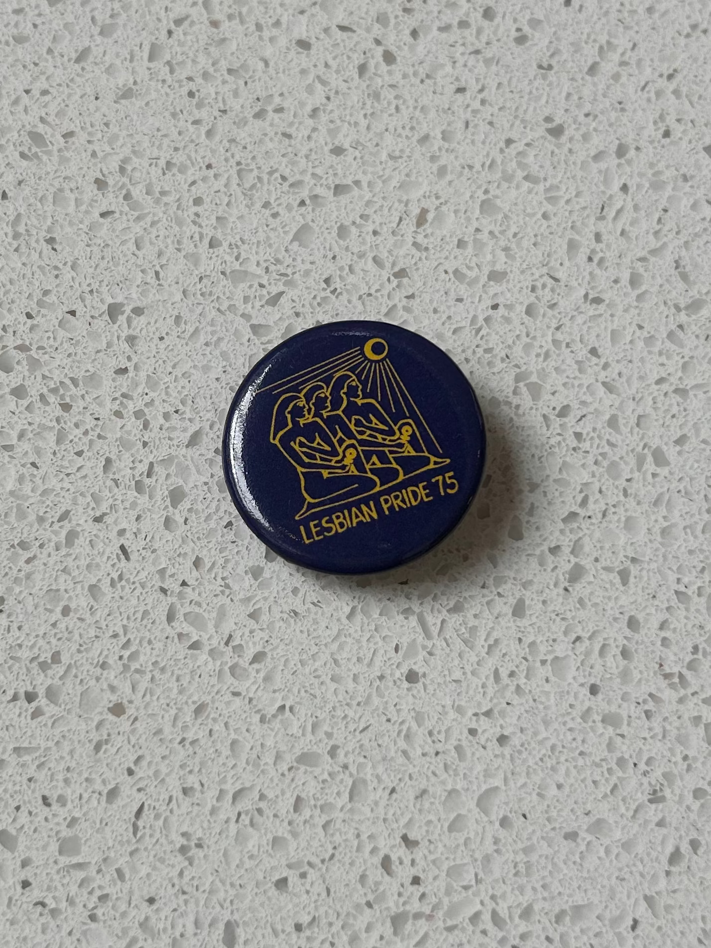 Lesbian Pride '75 Pin