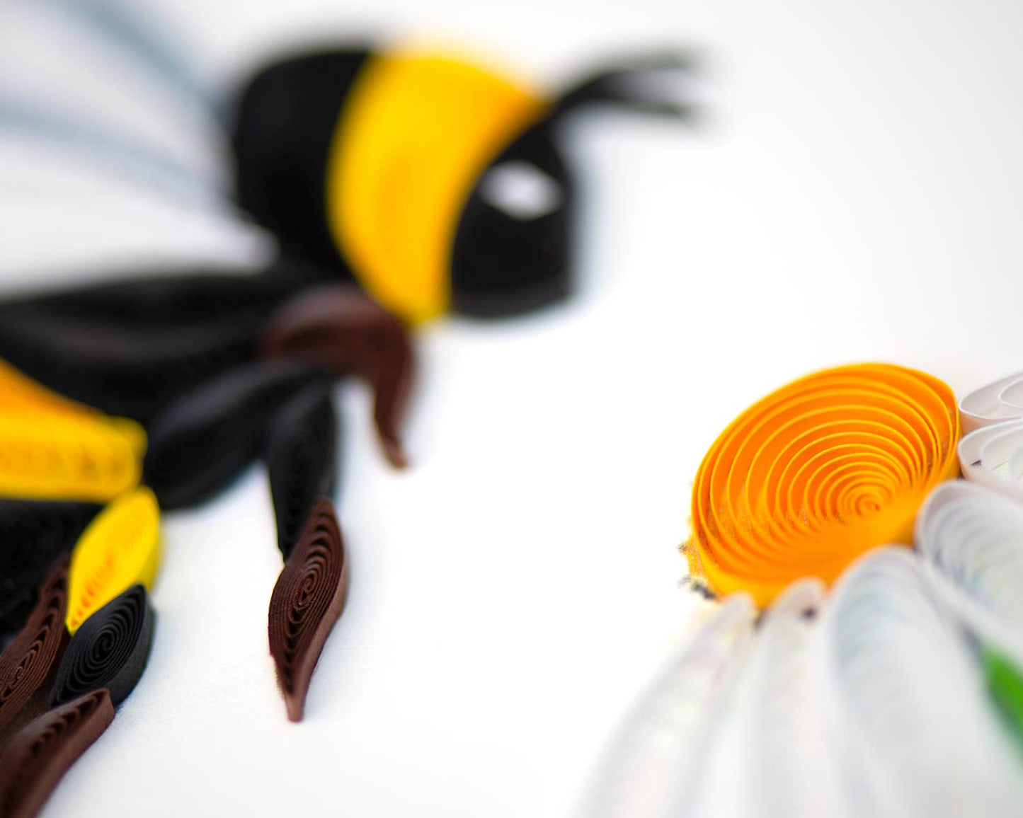 Bumble Bee Quilling Card