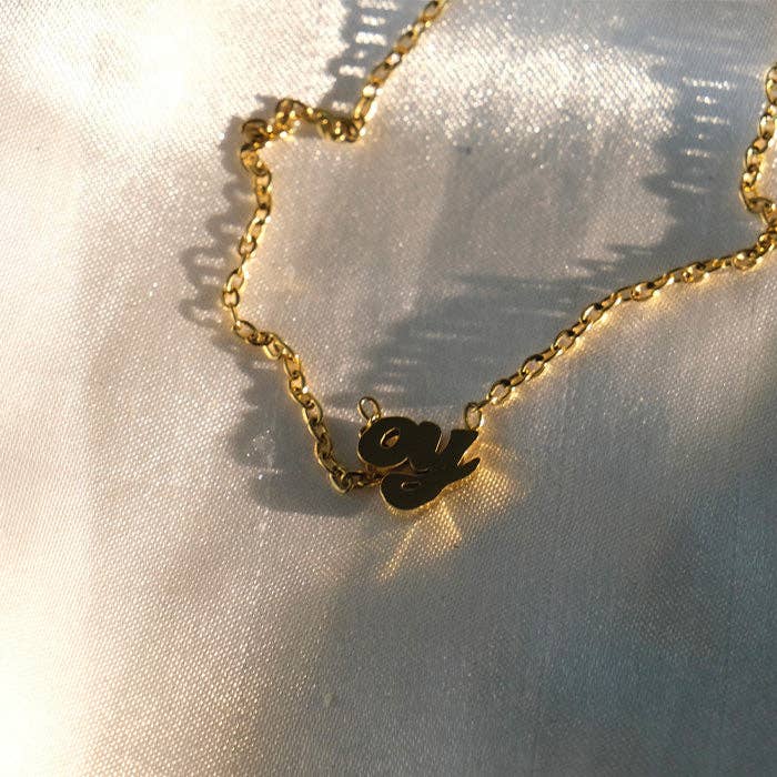 Oy Necklace